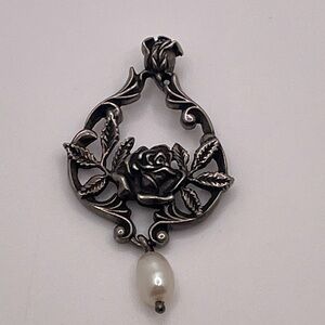 Franklin Mint Sterling Silver Rose Pendant w Pearl 1982 COA